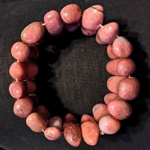 Smoothed stones🐛 stretchy bracelet